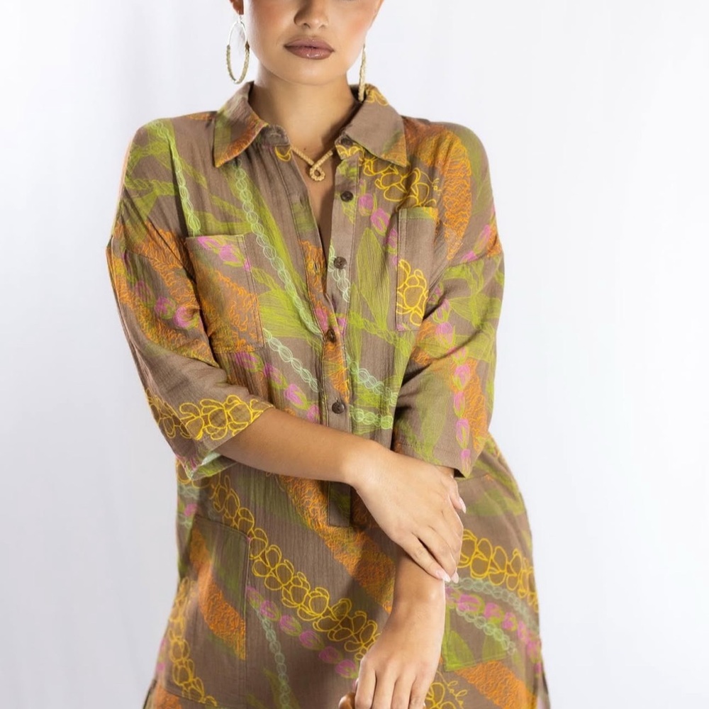Simply Sisters Lei Aloha Dress